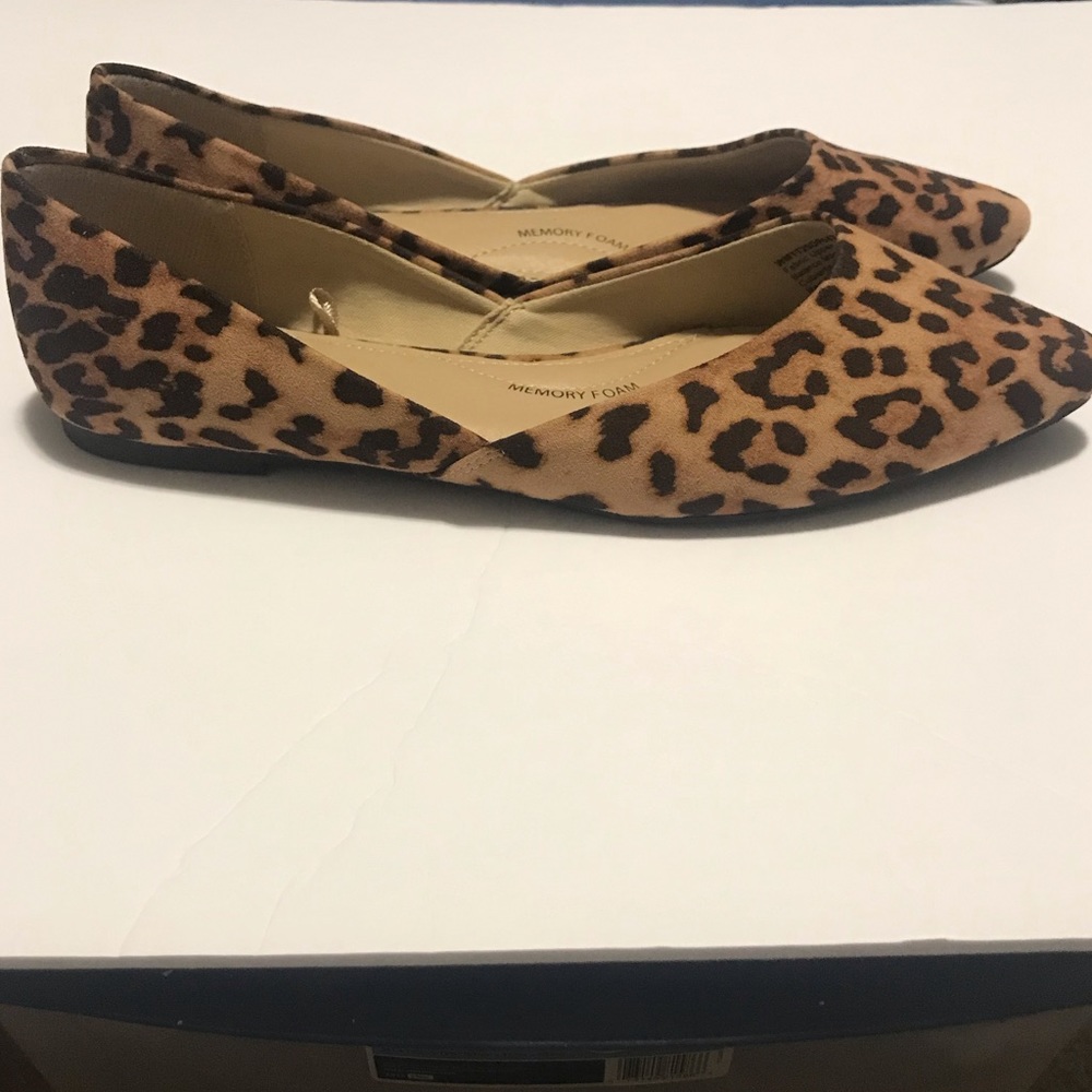 💜Time and Tru women’s Loafer MemoryFoamFlat Shoes Size:8.5 NWOT - Picture 1 of 6